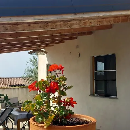 Semesterbostad Casa Del Sambuco